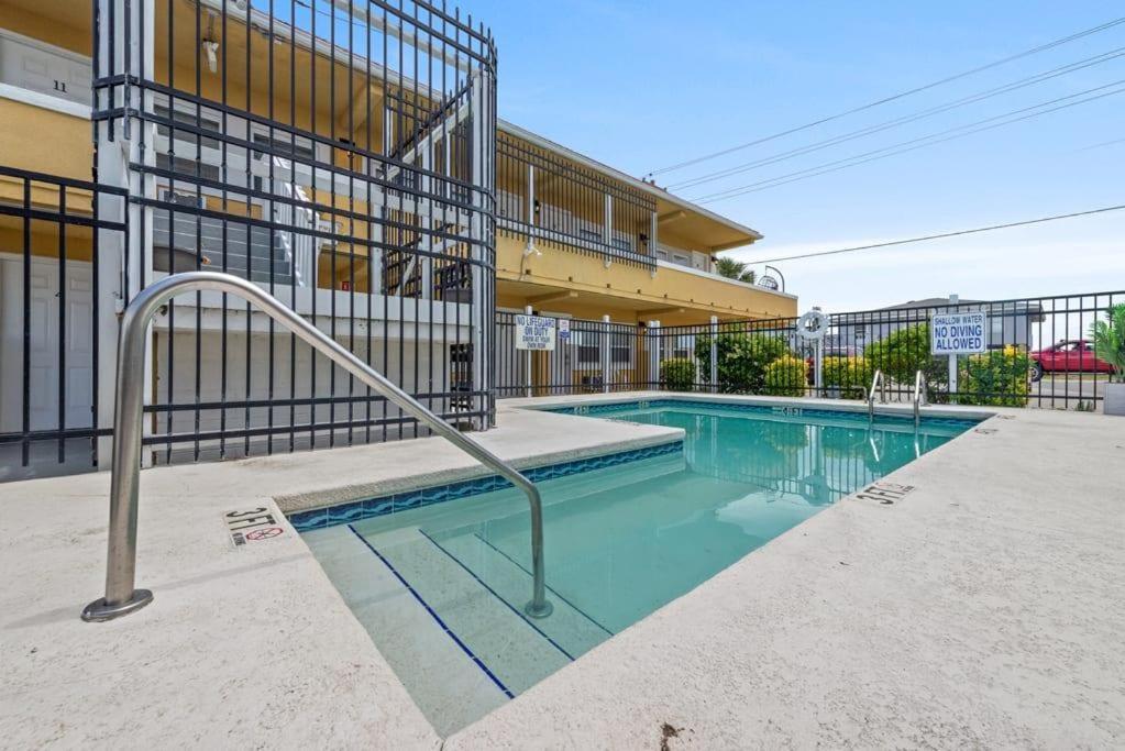 1Br With Pool Parking Pets Next To Beach 6 Apartment Myrtle Beach Exterior photo
